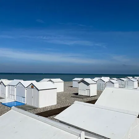 Les Fleurs En Front De شقة *