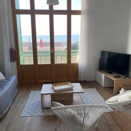 아파트 Les Fleurs En Front De